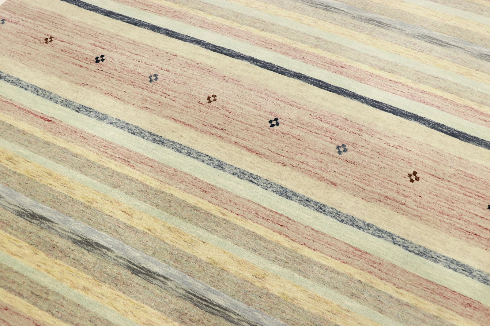 Loom Lori 241x171 - Image 4