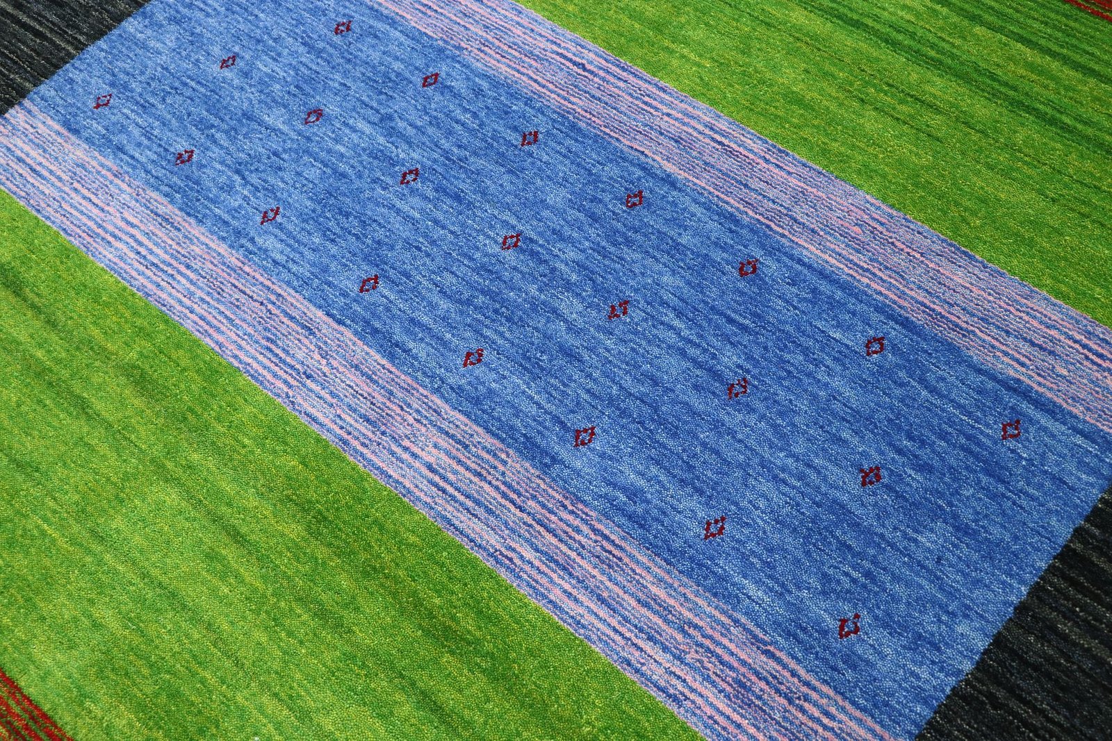 Loom Lori 239x176 - Image 4