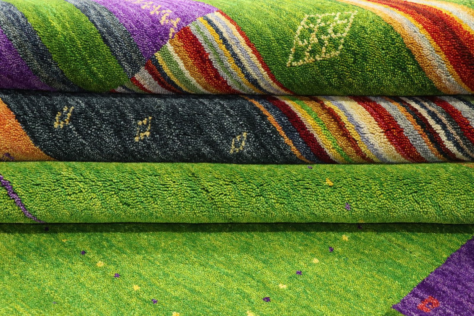 Loom Lori 299x208 - Image 8