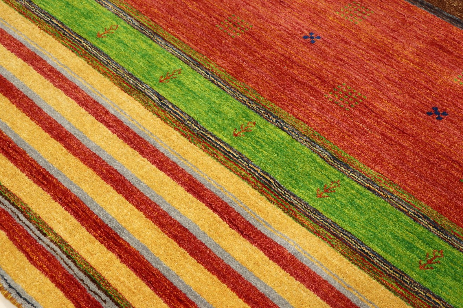 Loom Lori 290x207 - Image 5