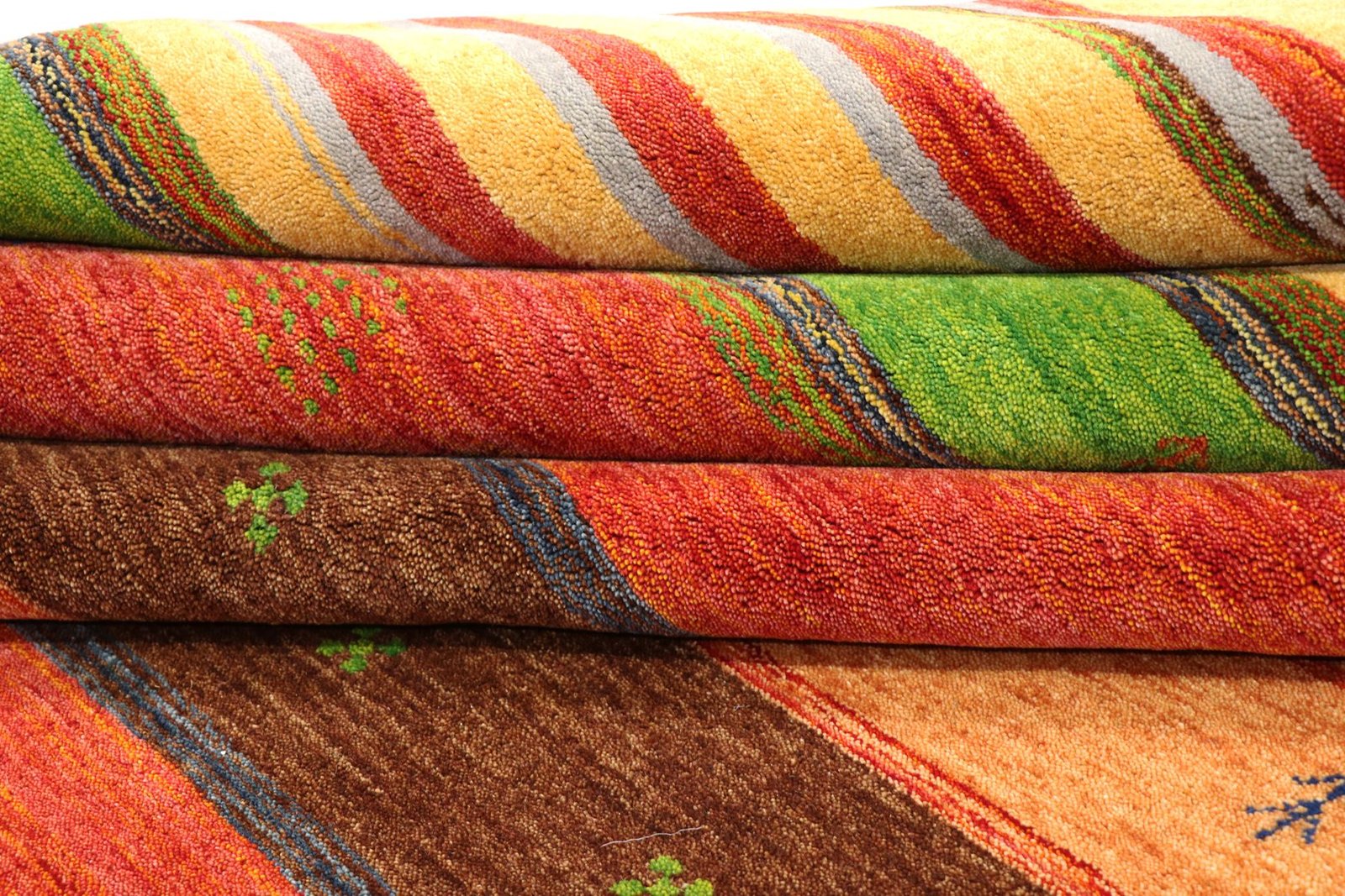 Loom Lori 290x207 - Image 8