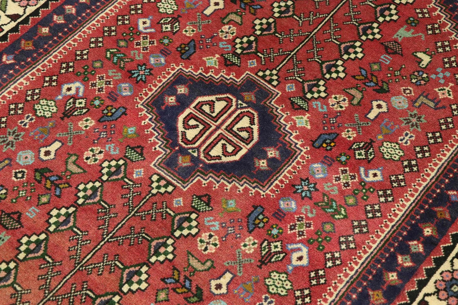 Abadeh 147x101 - Image 3