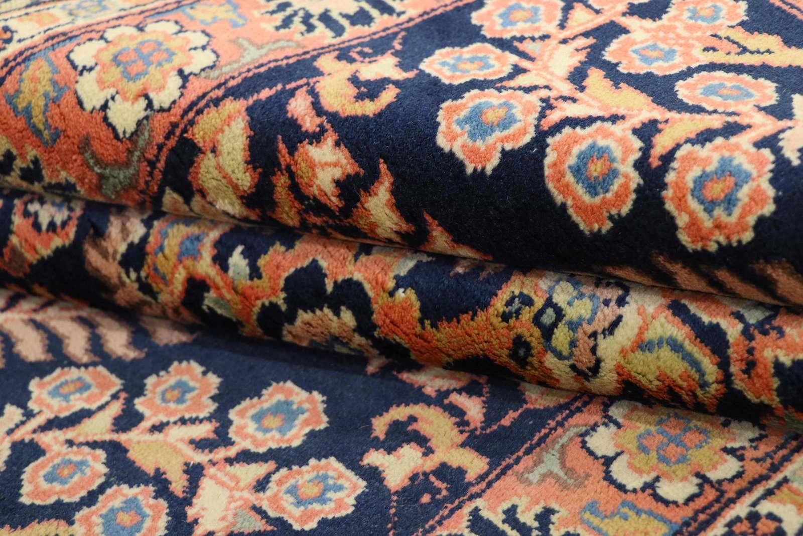 Najaf Abad 168x90 - Image 6