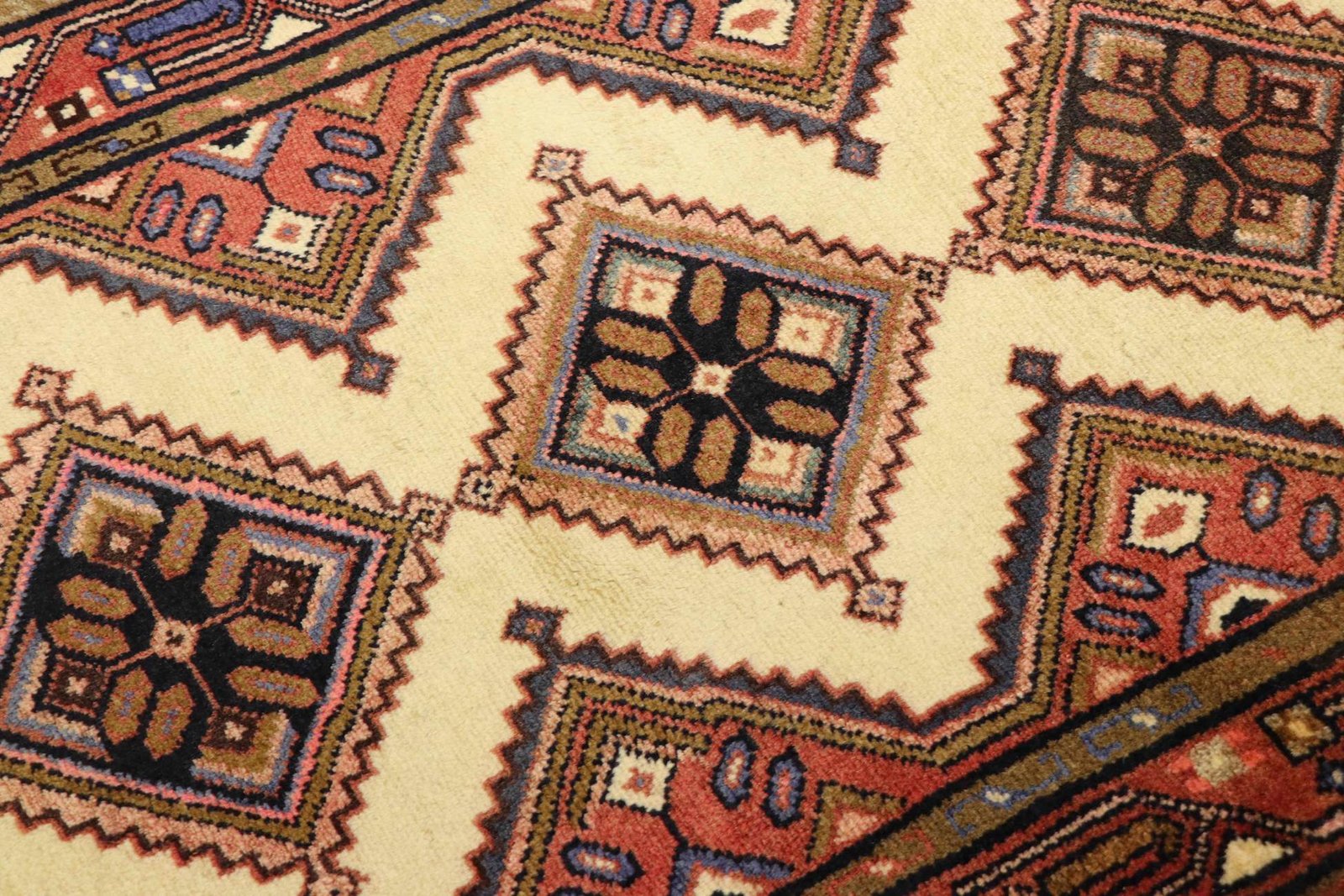 Hamedan 104x74 - Image 3