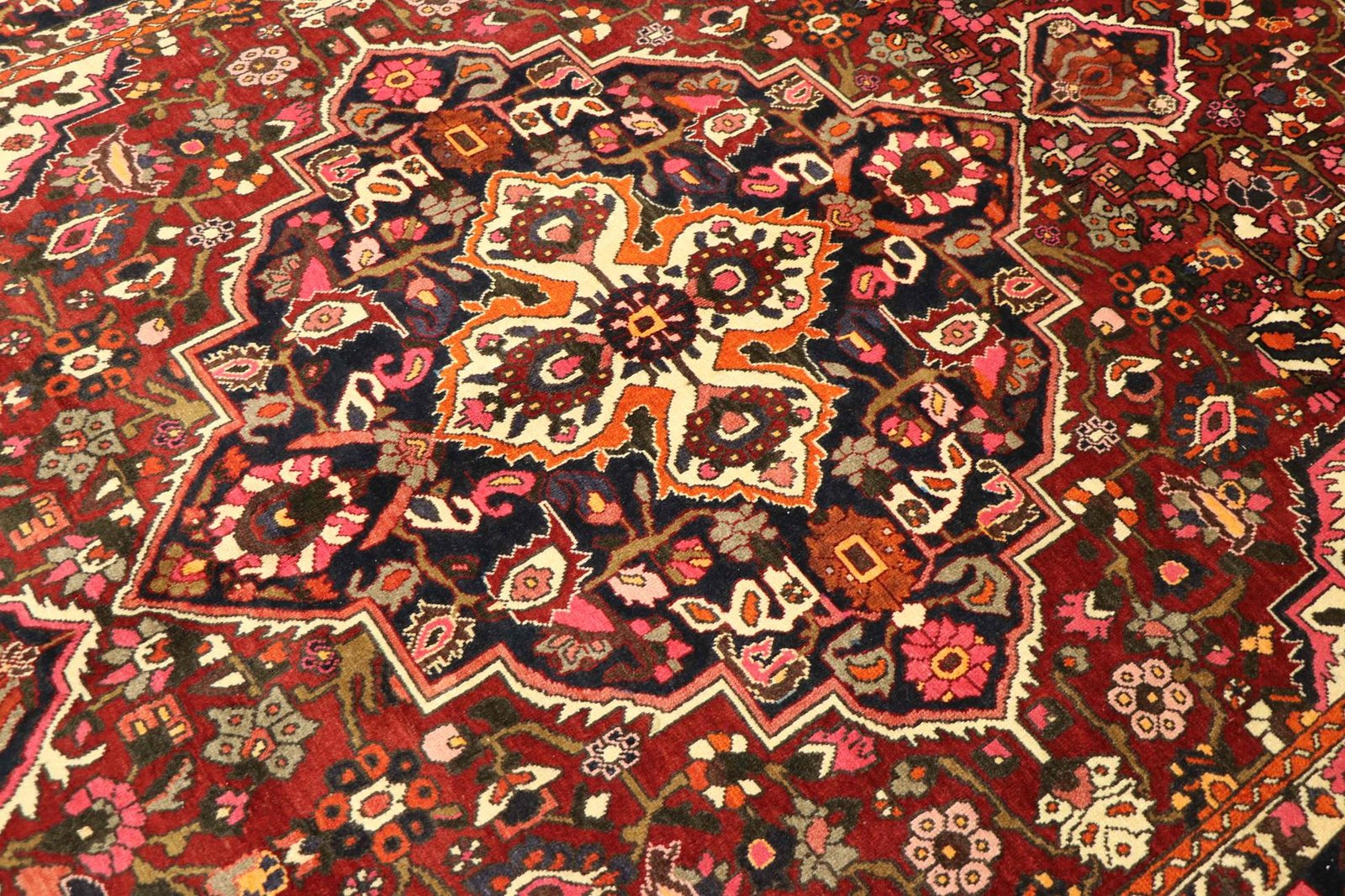 Bakhtiar 305x210 - Image 3