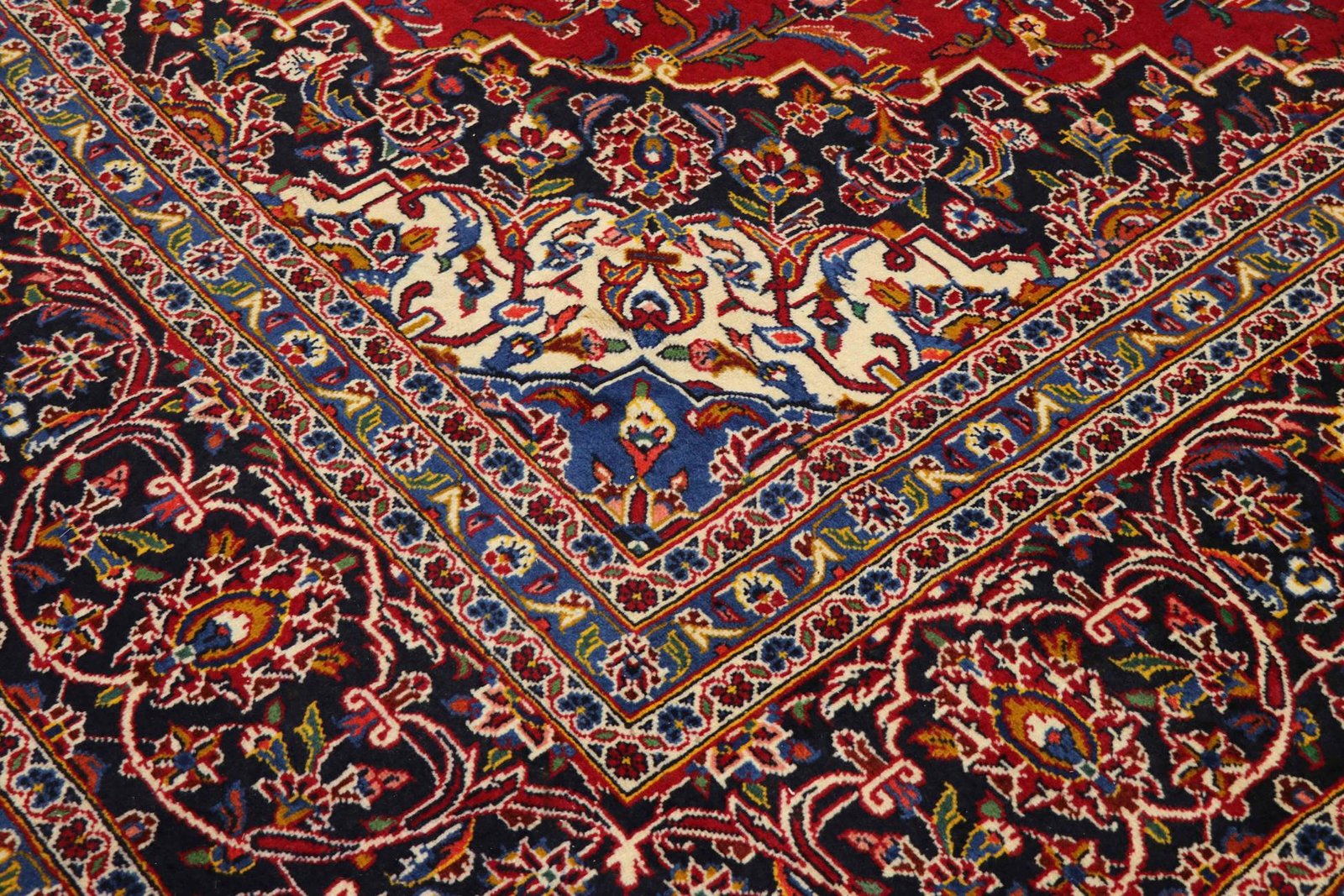 Keshan 387x312 - Image 4