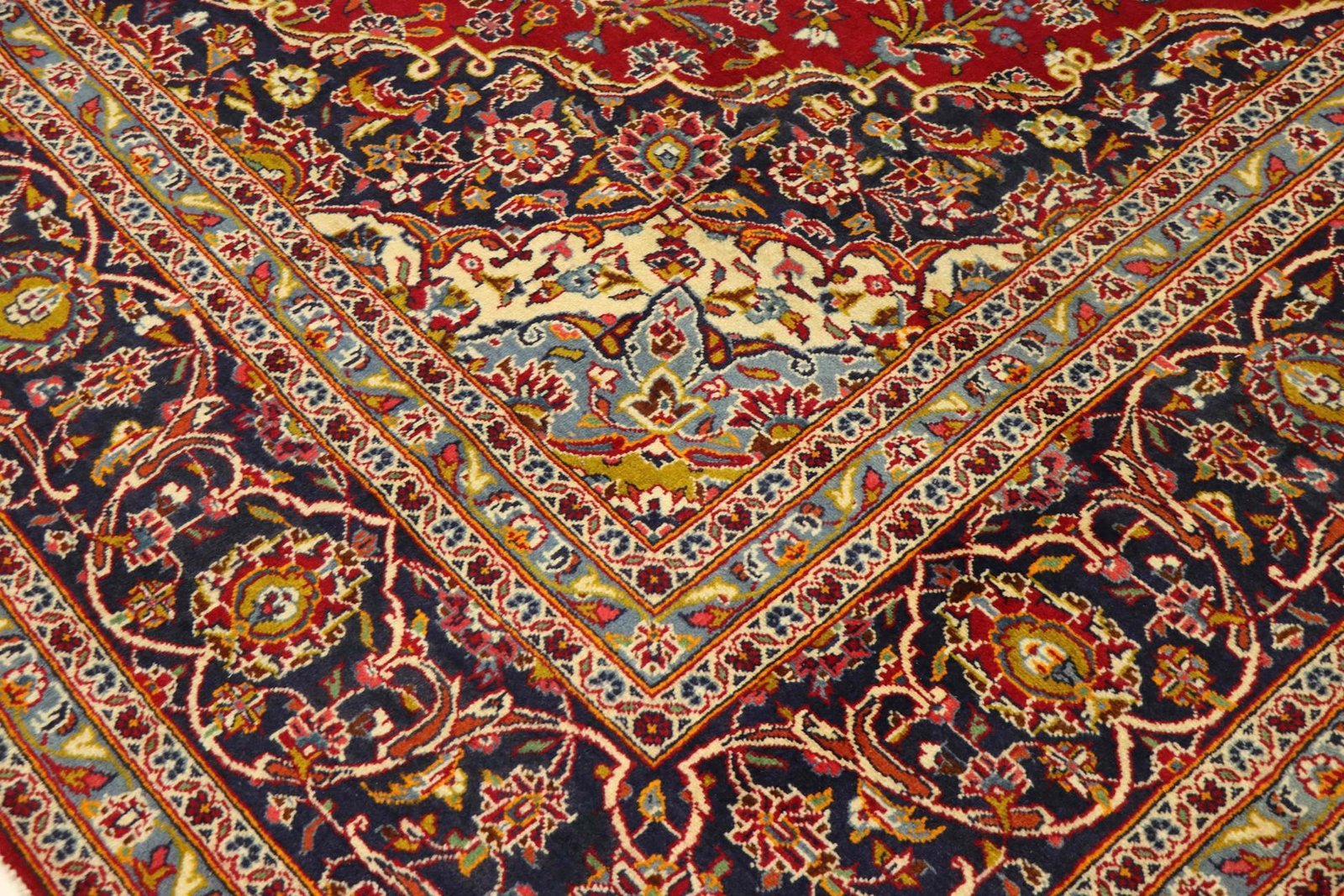 Keshan 399x292 - Image 4