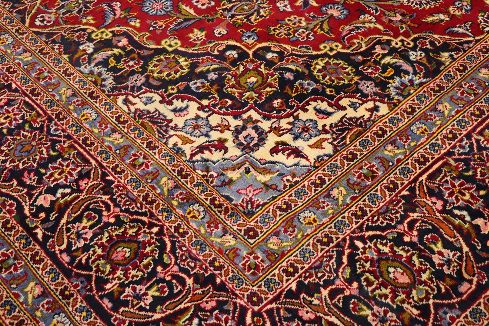 Keshan 402x295 - Image 4