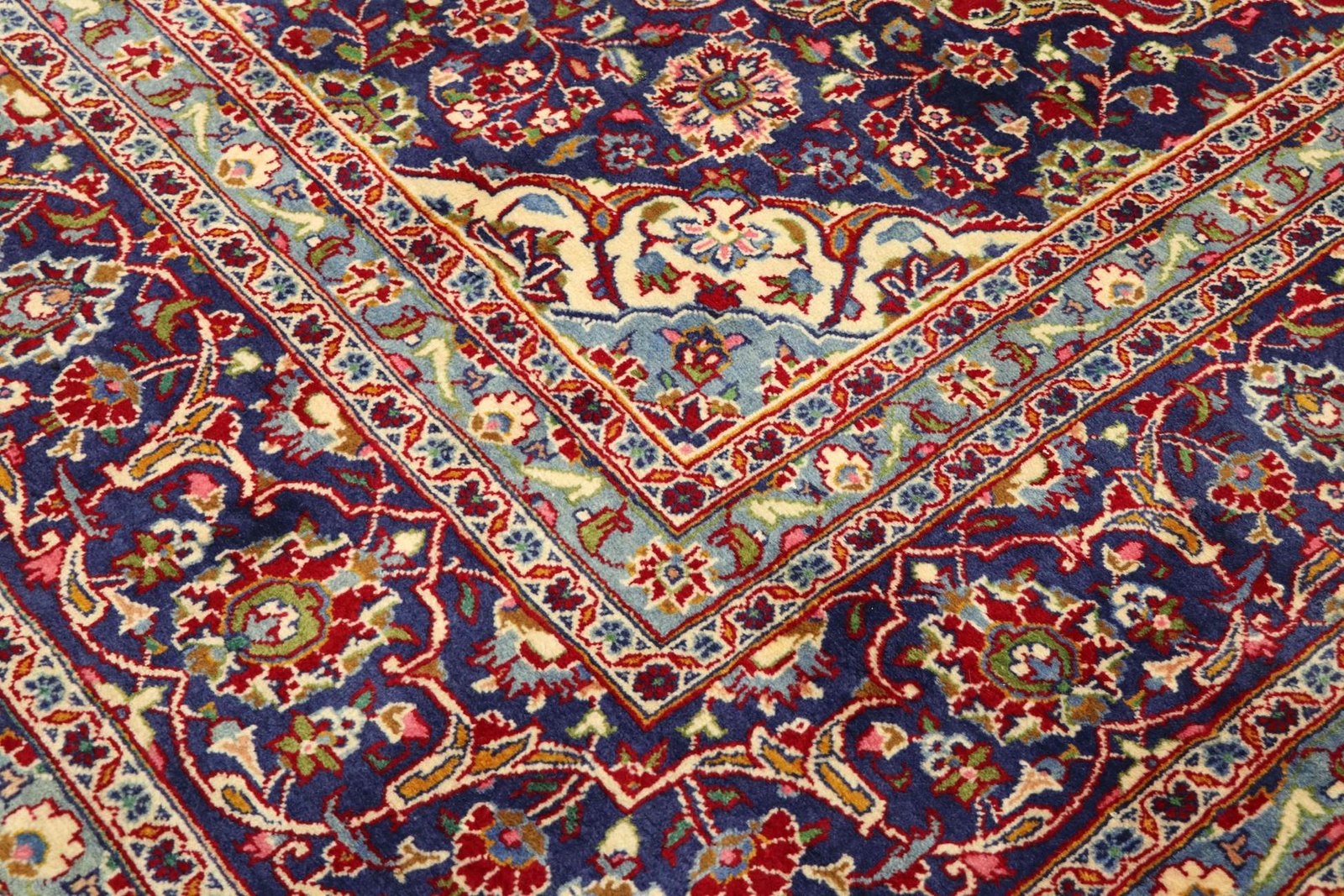 Keshan 394x284 - Image 4