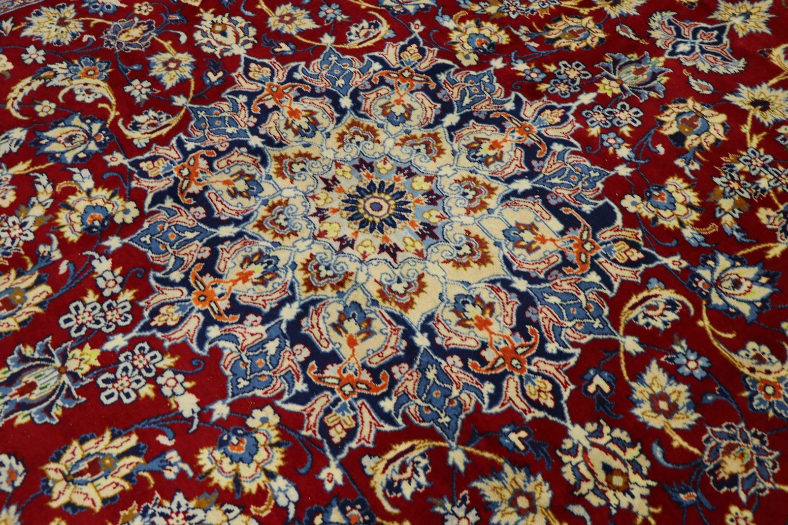 Najaf Abad 439x294 - Image 3