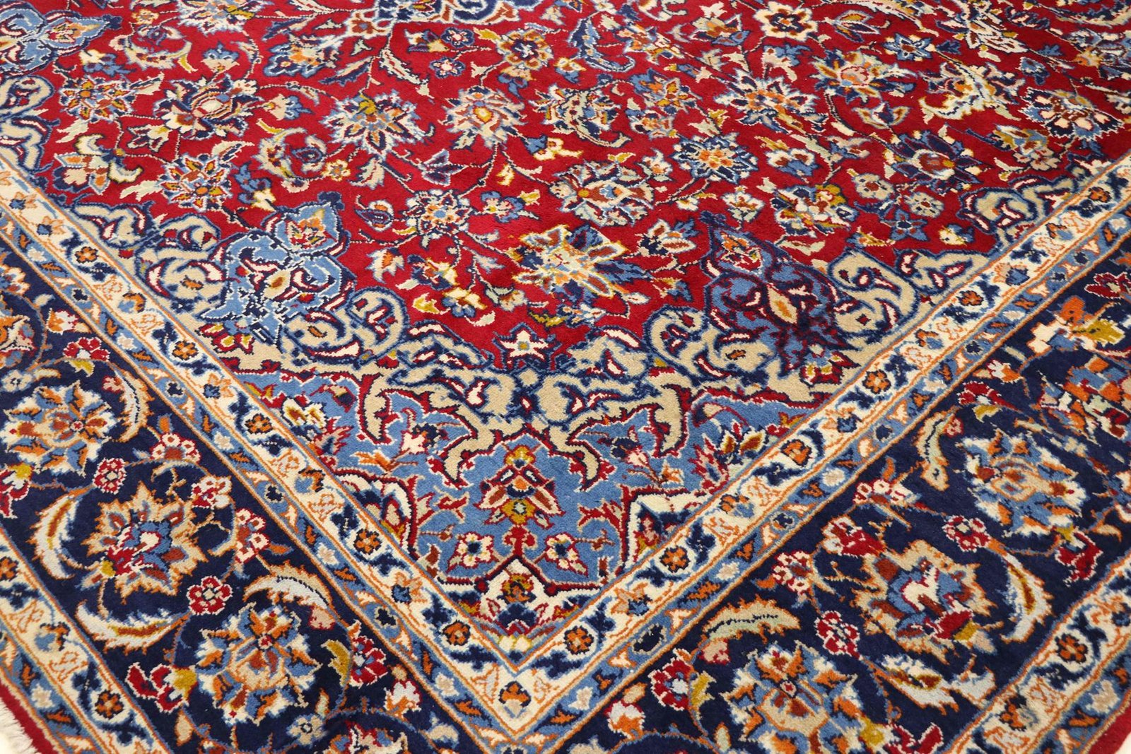 Najaf Abad 389x272 - Image 5