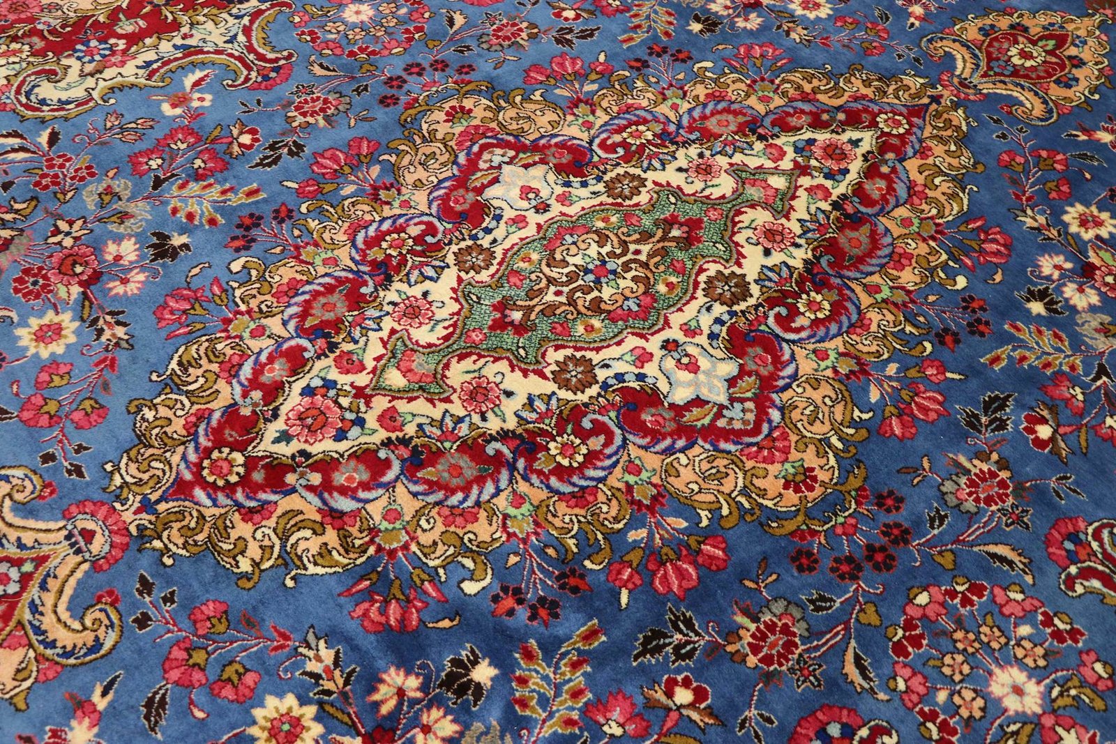 Kashmar 357x257 - Image 4