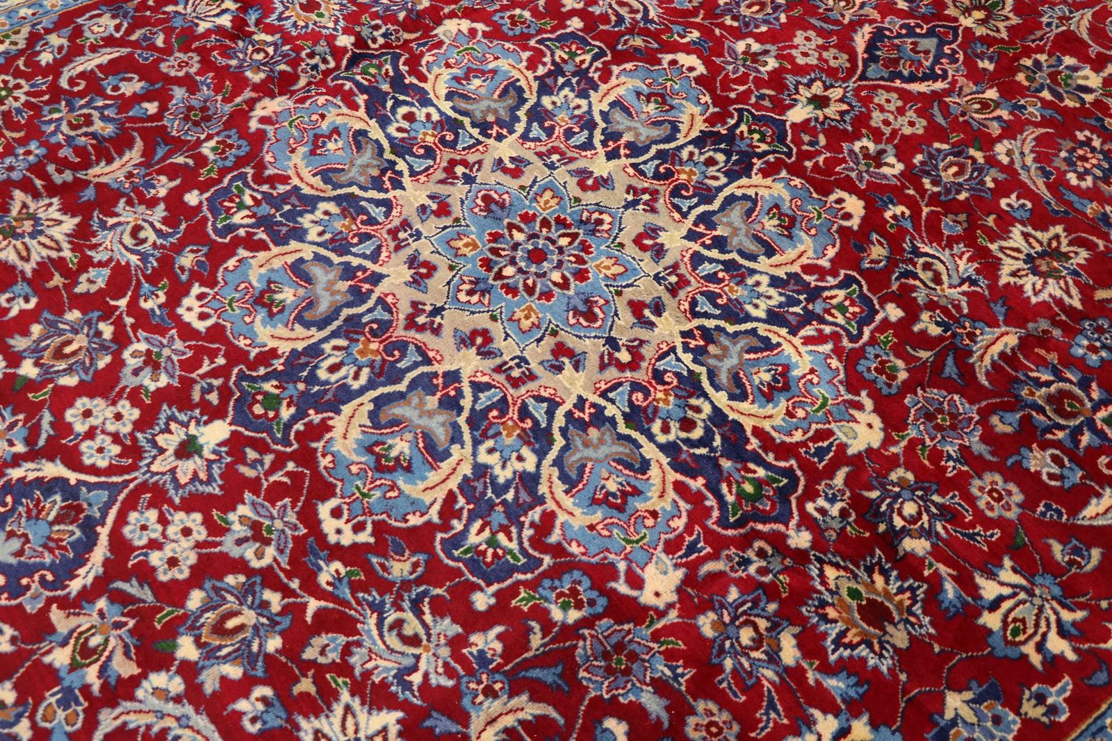 Najaf Abad 385x290 - Image 4