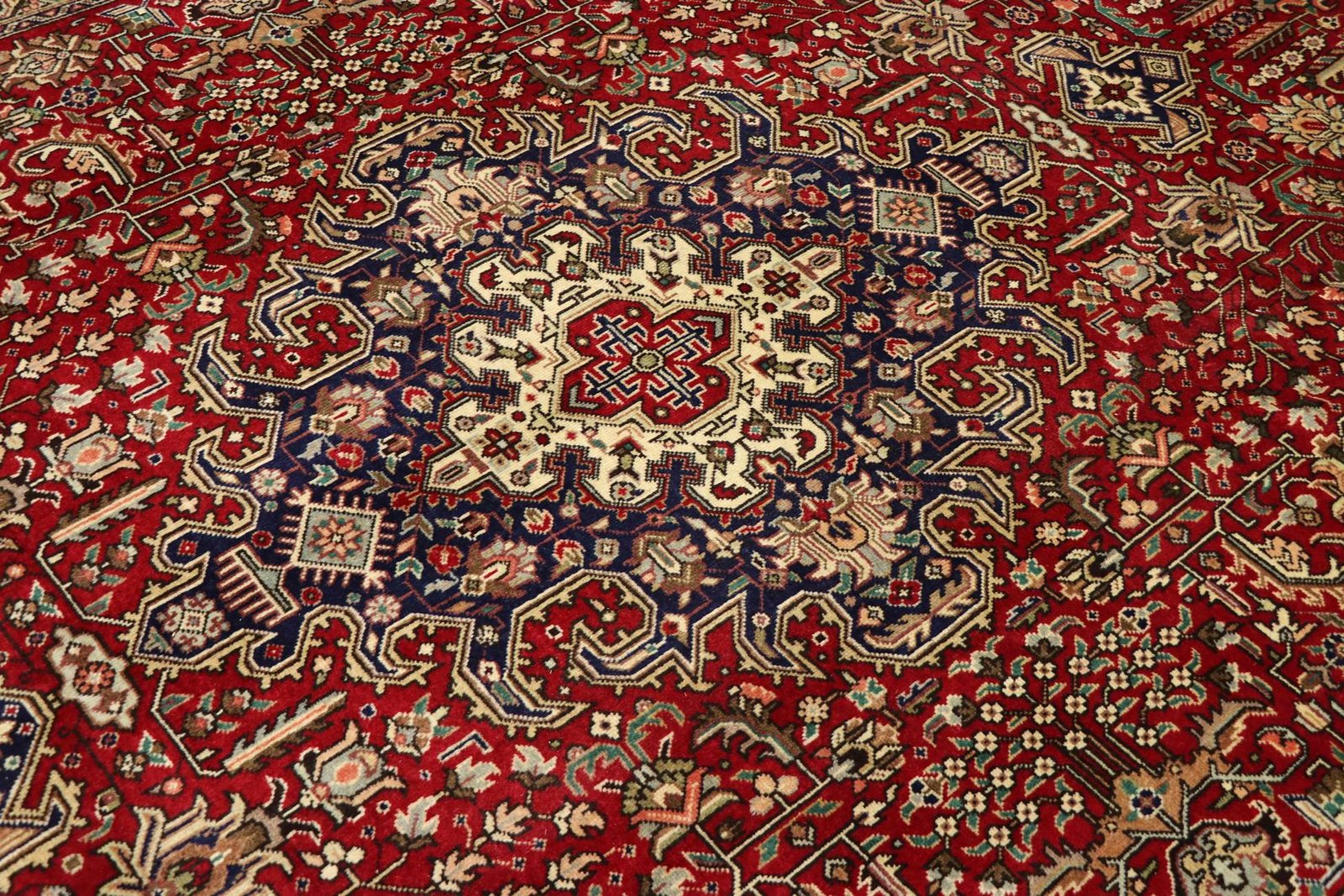 Tabriz 348x248 - Image 4