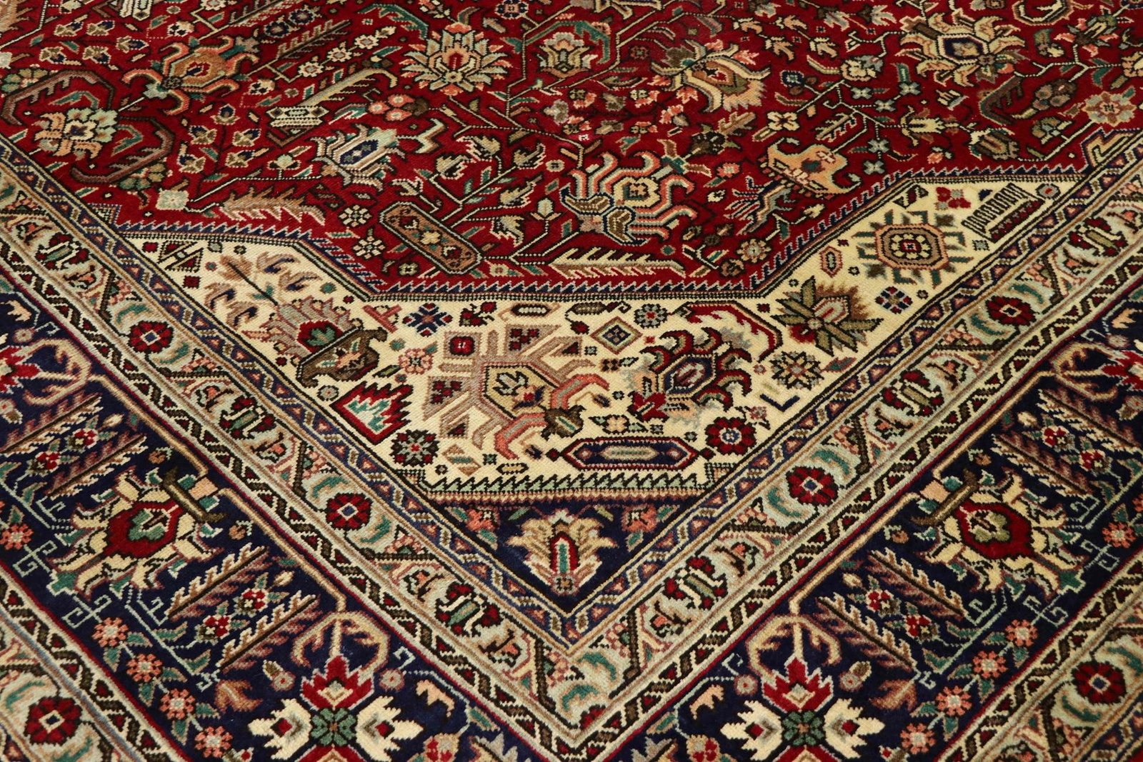 Tabriz 348x248 - Image 5