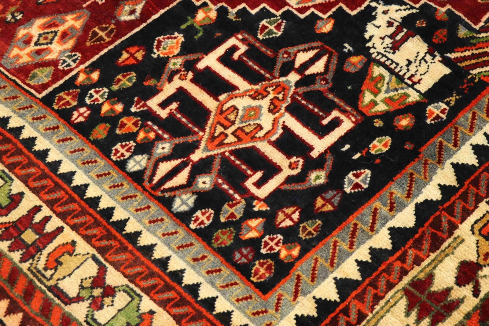 Ghashghai 298x209 - Image 5