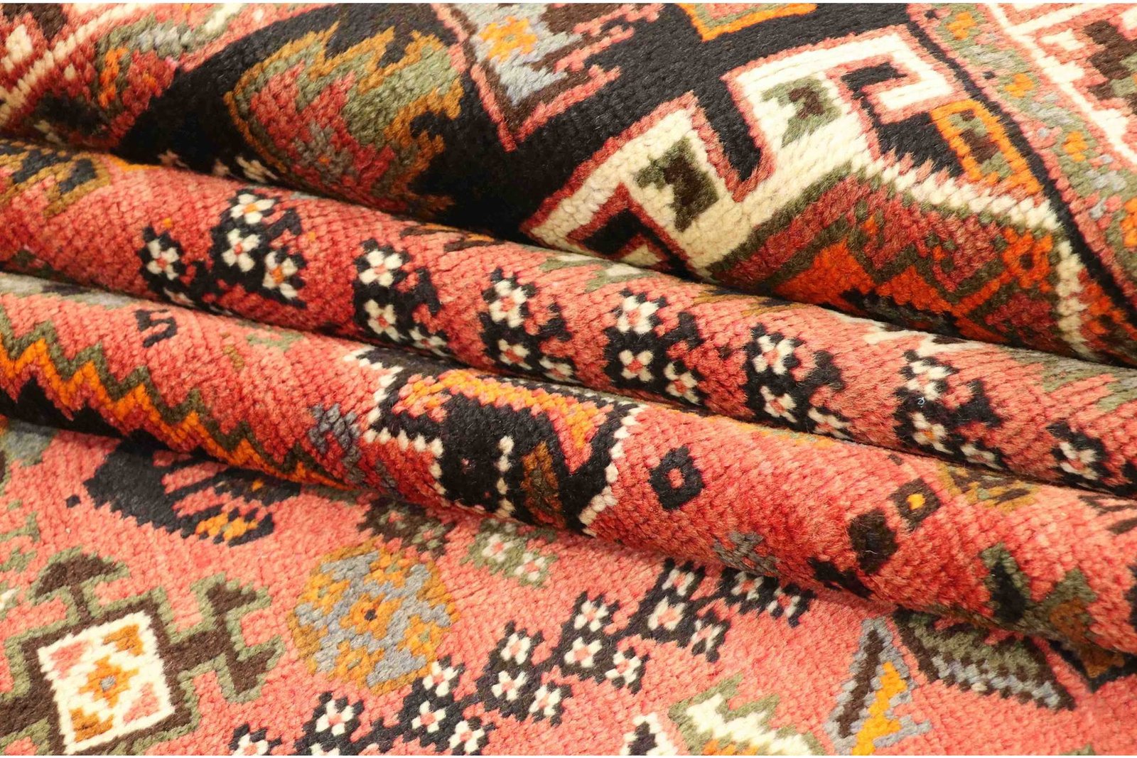 Ghashghai 298x221 - Image 8