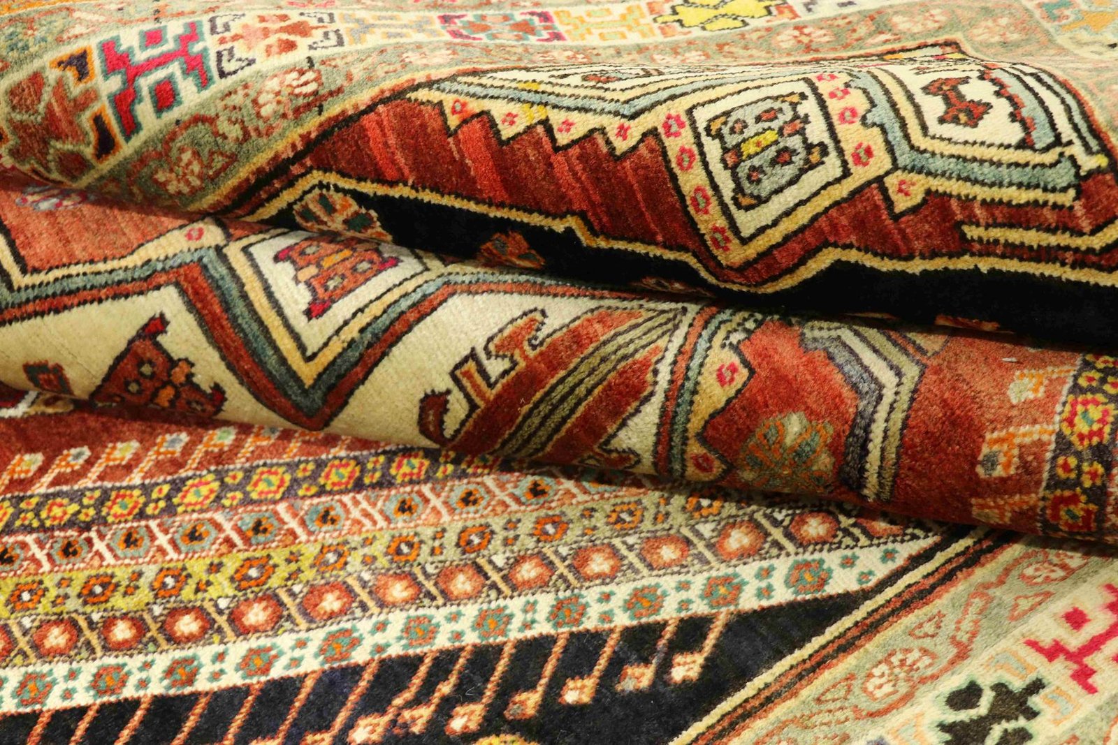 Ghashghai 253x160 - Image 8