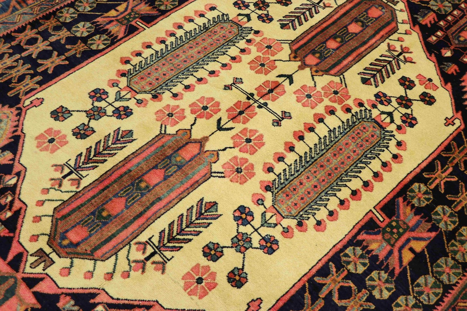 Sirjan 256x175 - Image 4