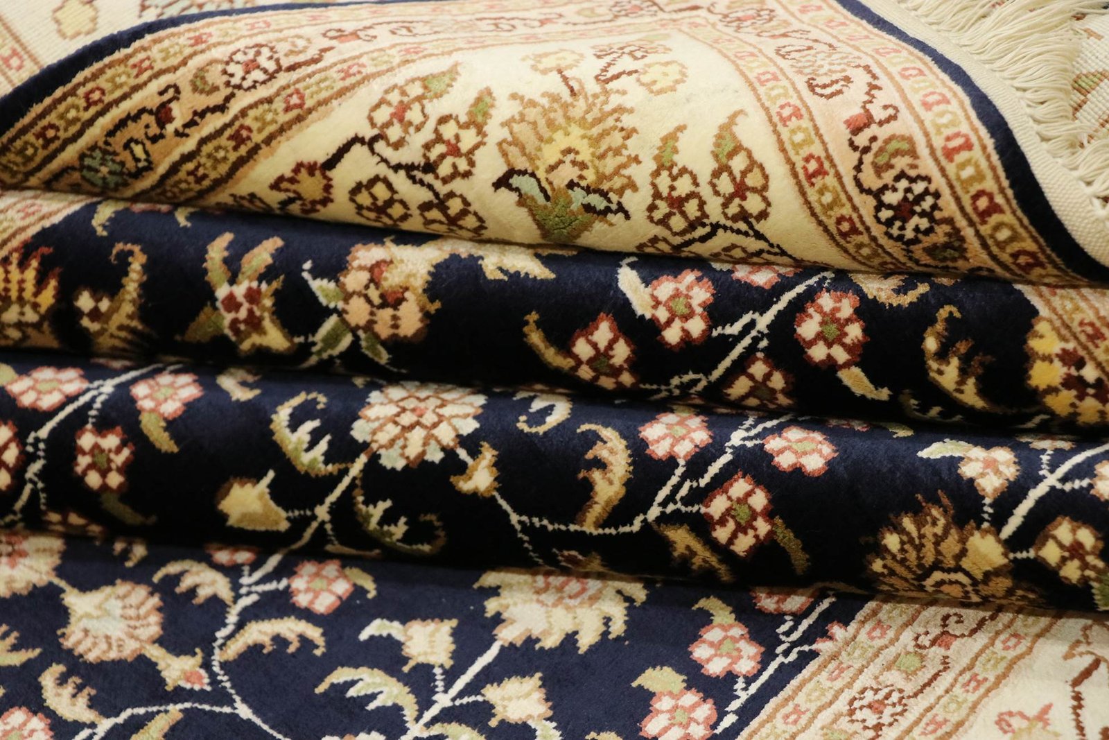 Hereke Silk 183x122 - Image 7