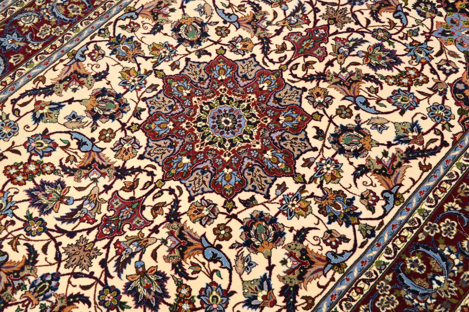 Isfehan 160x113 - Image 4