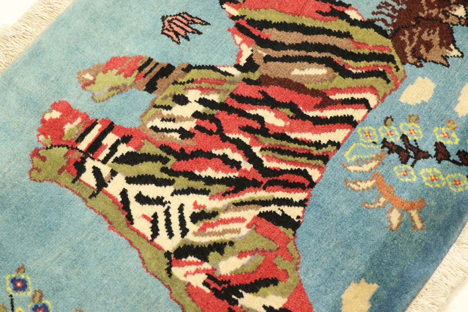 Tabriz 72x52 - Image 4