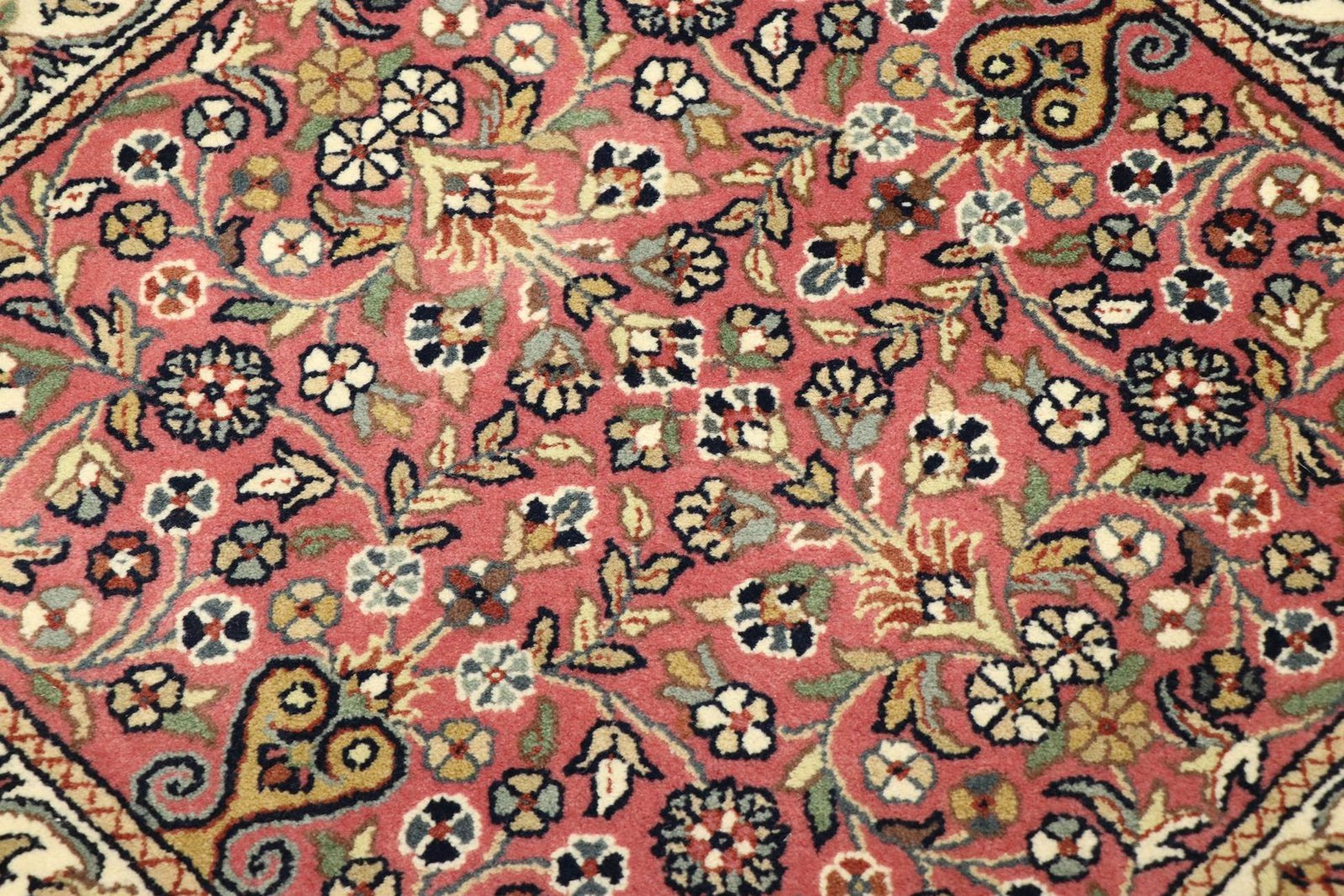 Sarough 60x62 - Image 4