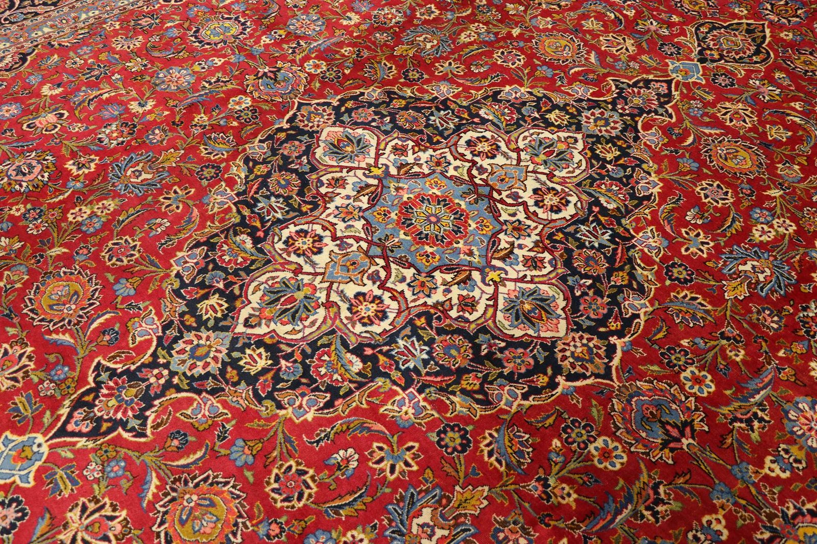 Keshan 505x374 - Image 4