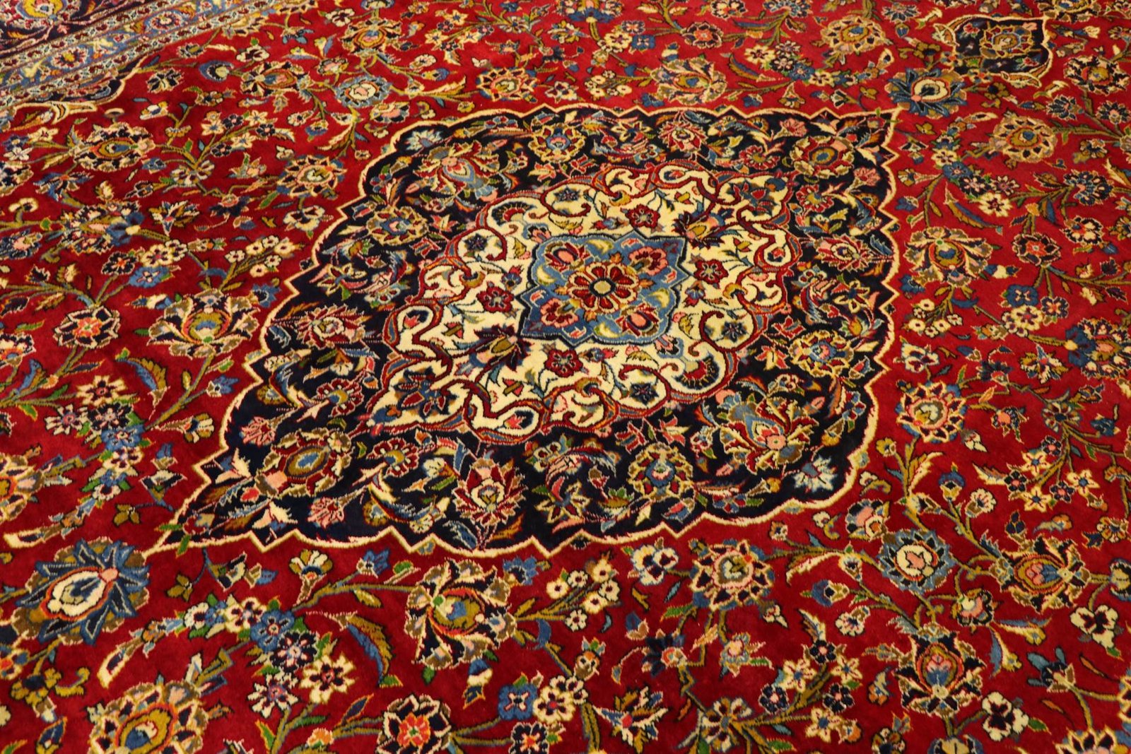 Keshan 473x295 - Image 4