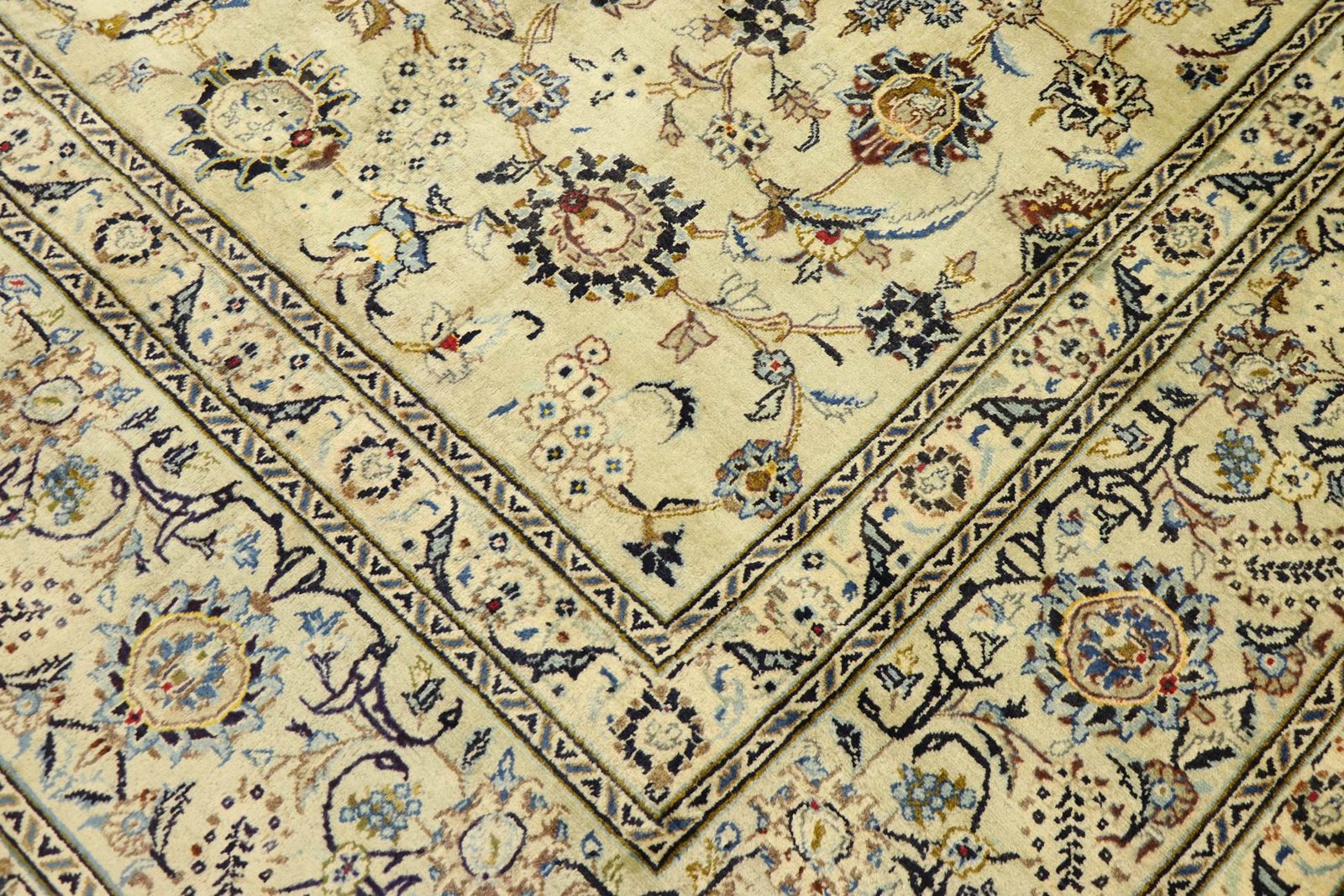 Keshan 510x325 - Image 5