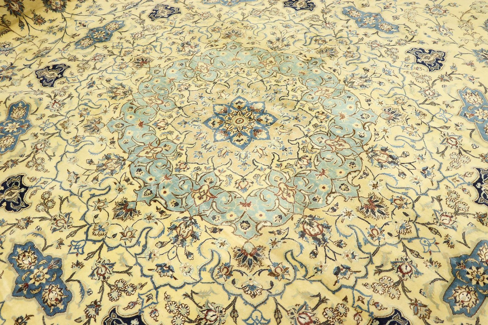 Nain 6la 565x556 - Image 6