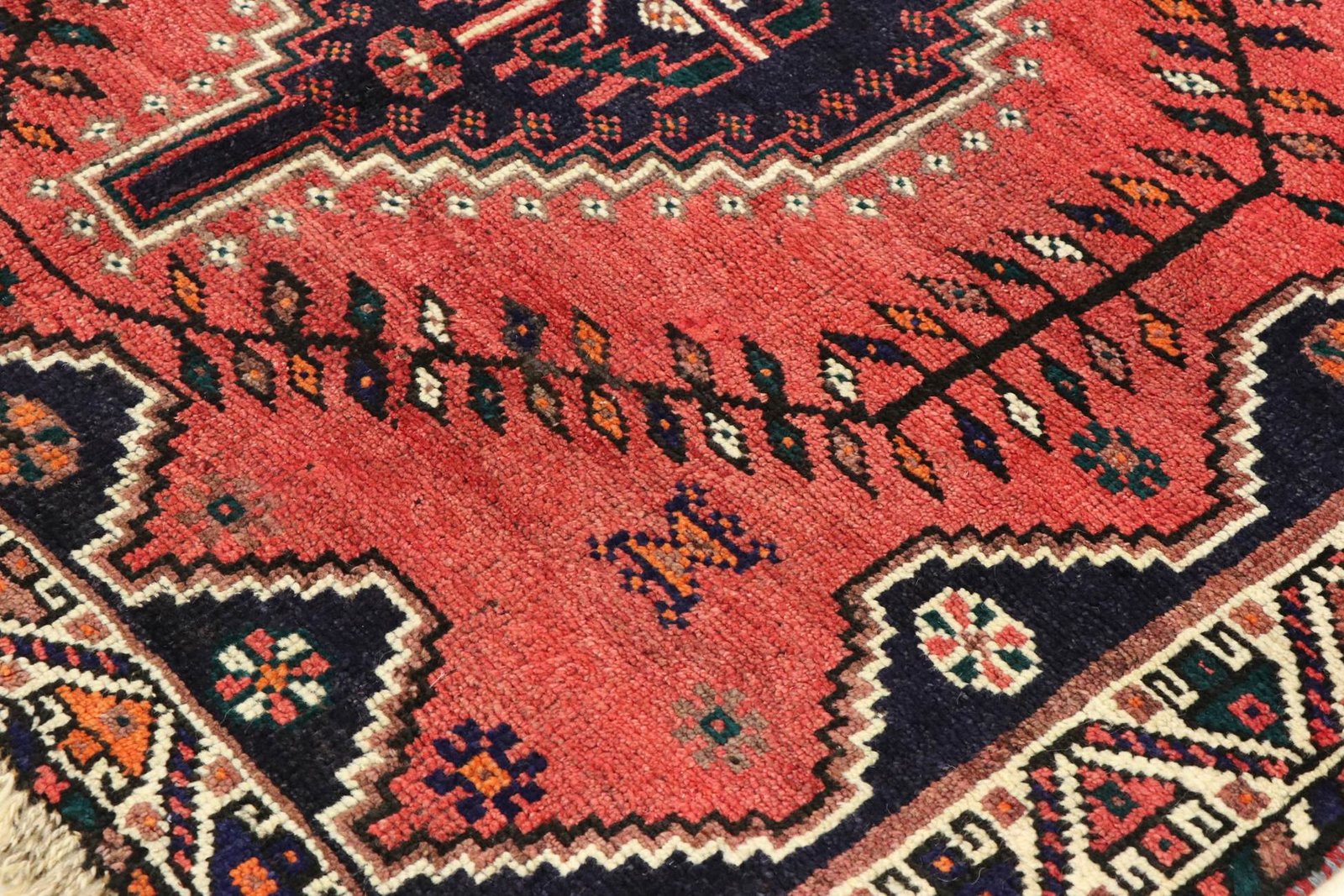 Ghashghai 250x158 - Image 5