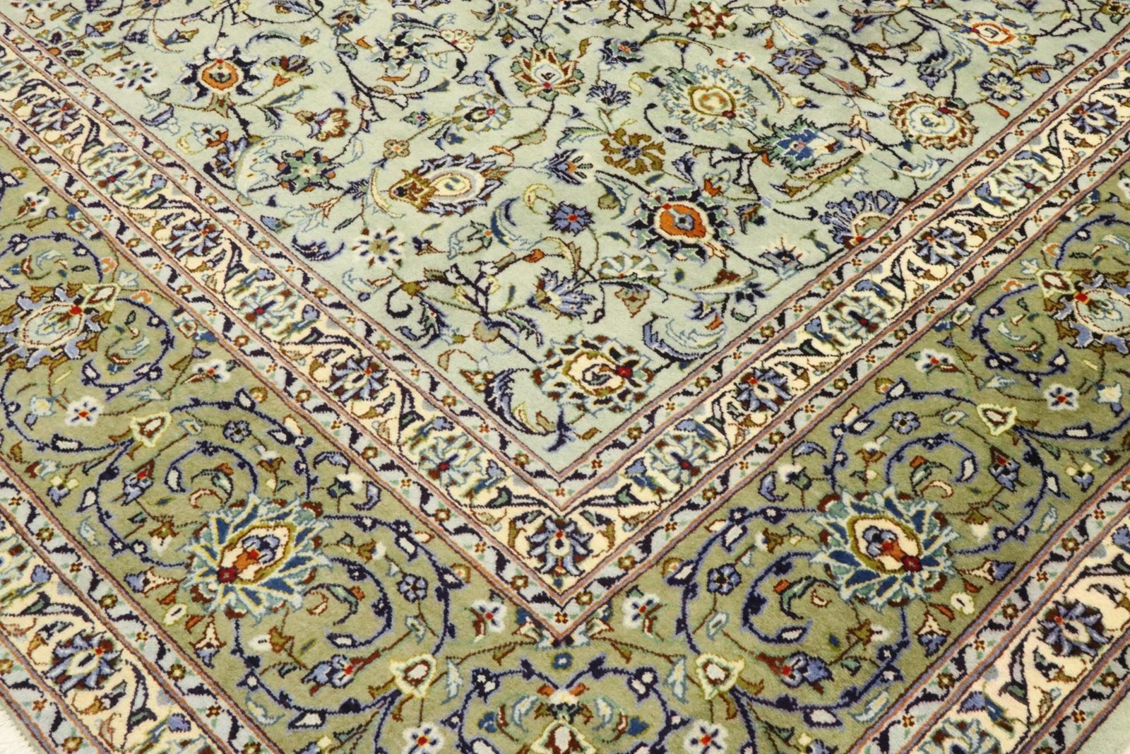 Keshan 413x312 - Image 5