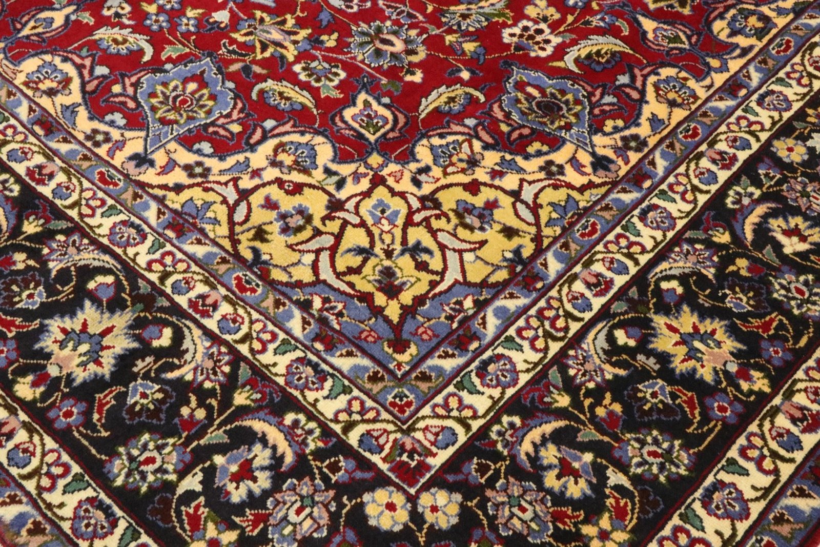 Najaf Abad 393x286 - Image 5