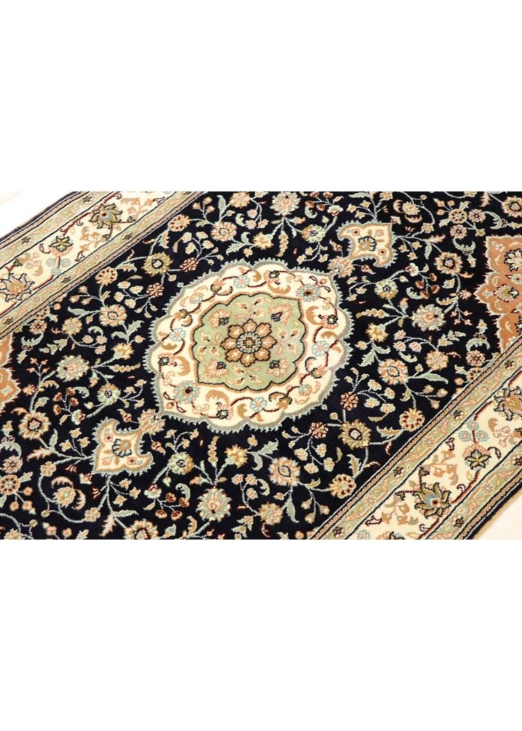 Herecke Silk 244x76 - Image 4