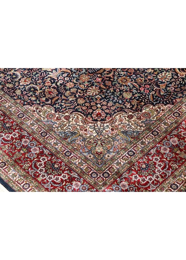 Herecke silk 244x155 - Image 5