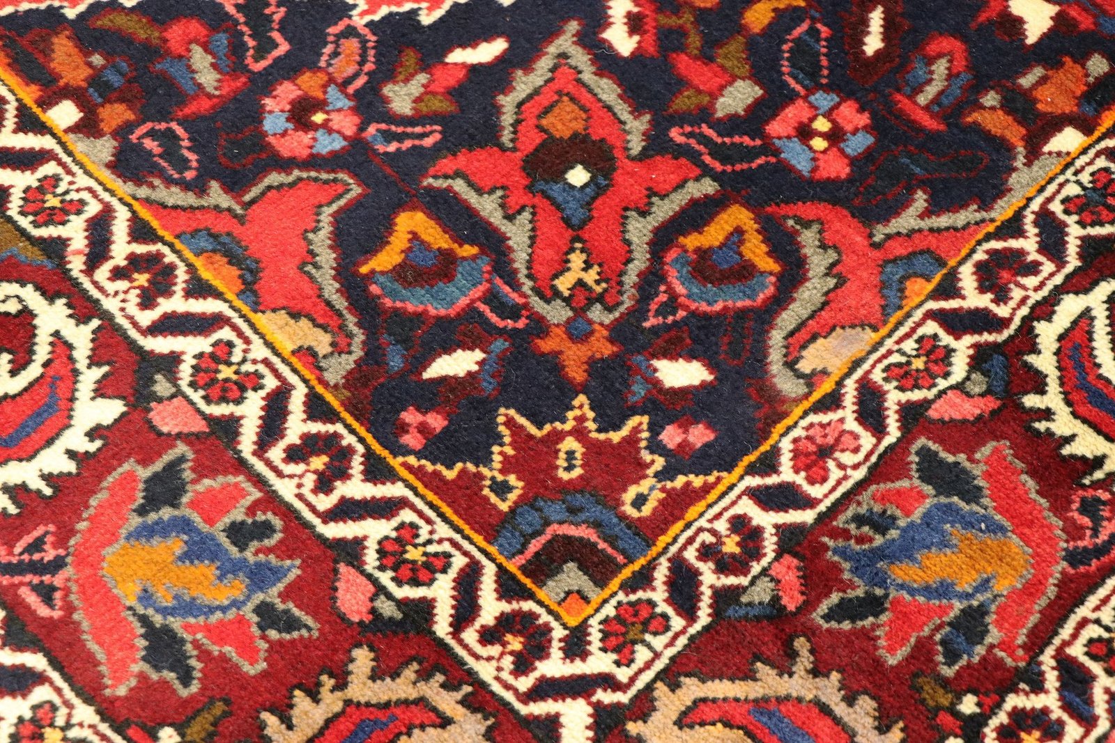 Bakhtiar 315x205 - Image 5