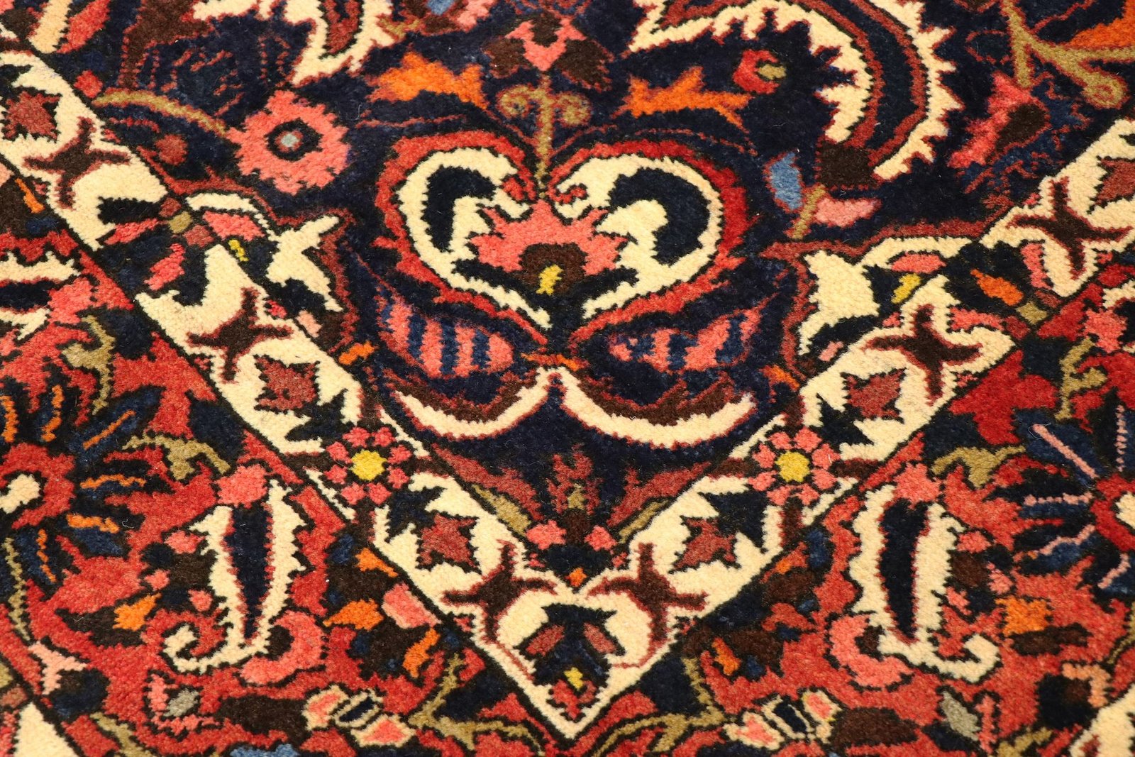 Bakhtiar 320x212 - Image 5