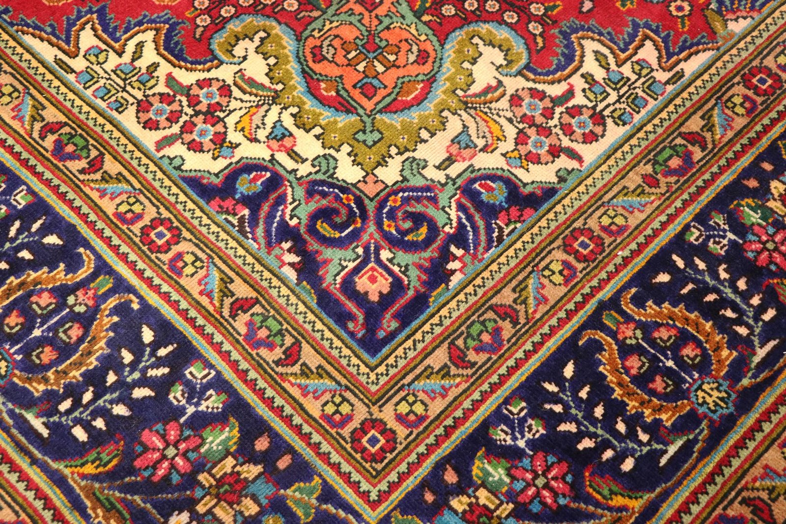 Tabriz 320x225 - Image 5