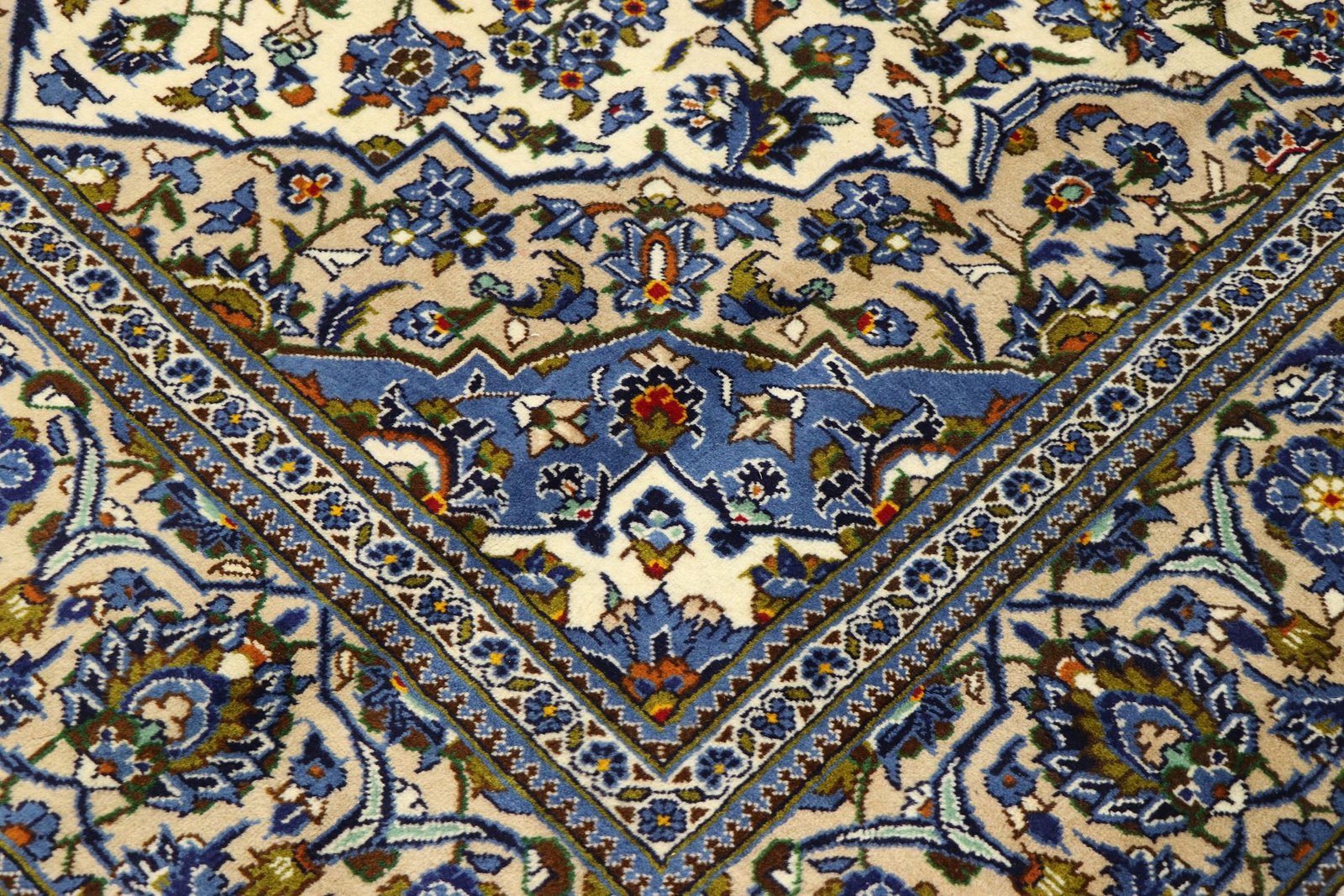 Kashan 310x200 - Image 5