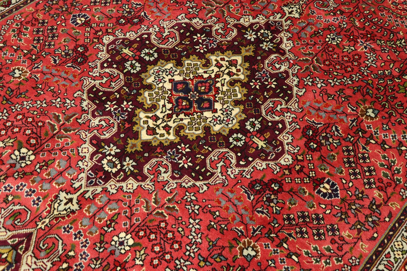 Tabriz 290x205 - Image 4