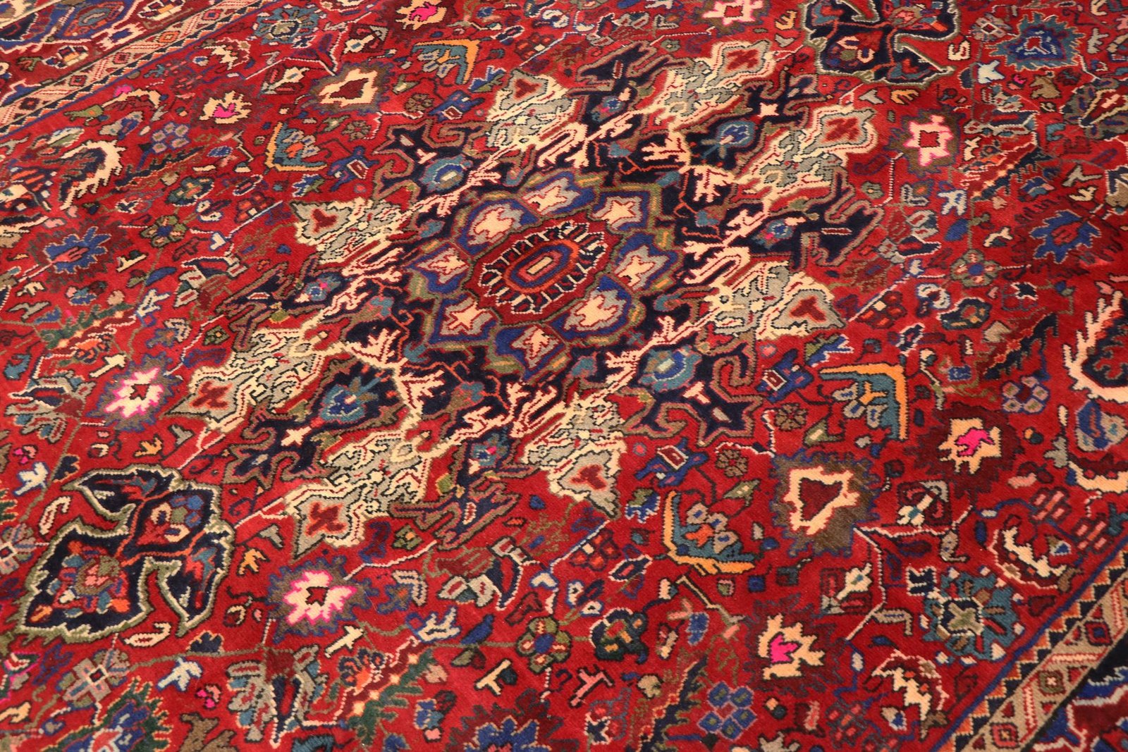 Bakhtiar 320x215 - Image 4