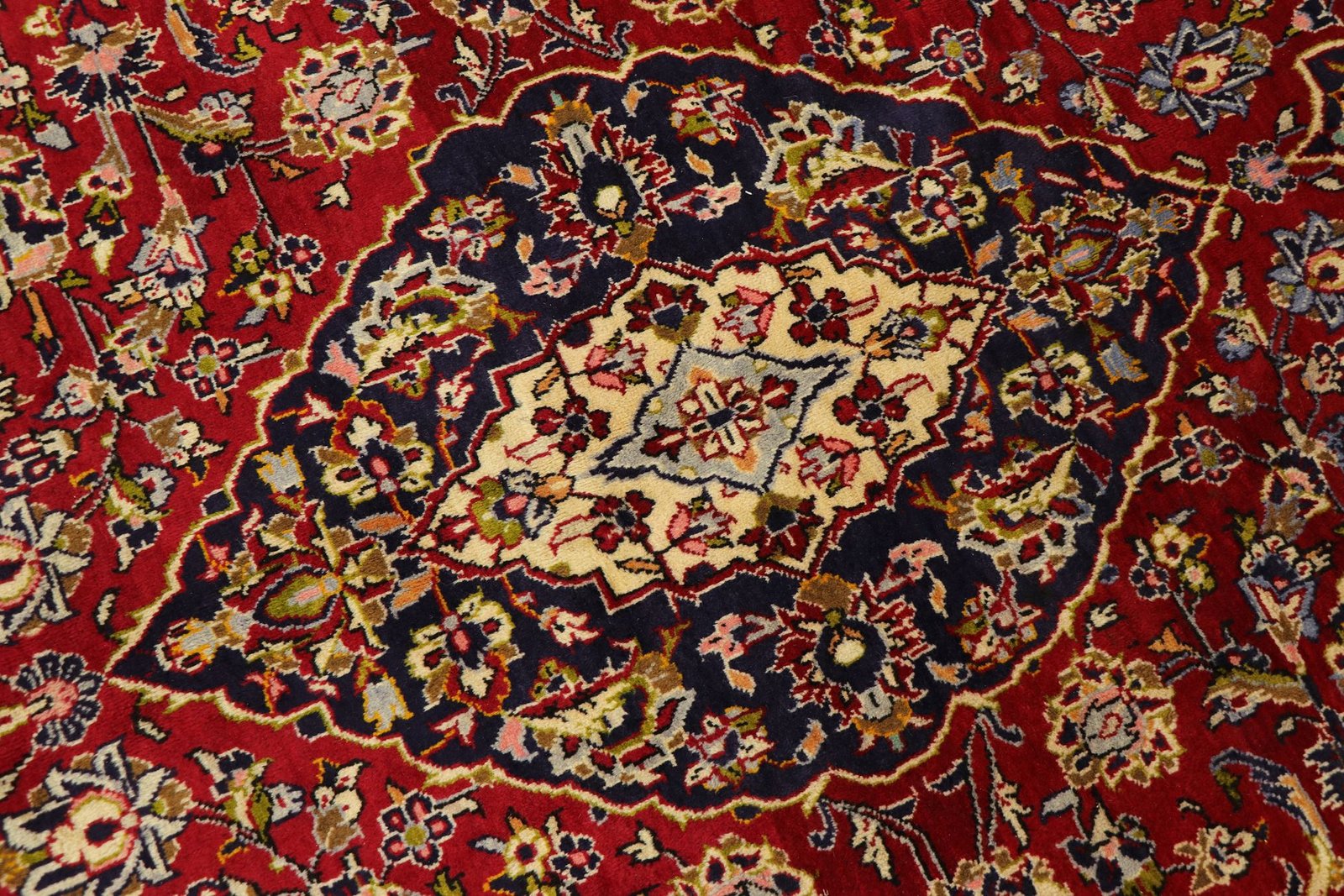 Kashan 350x210 - Image 4