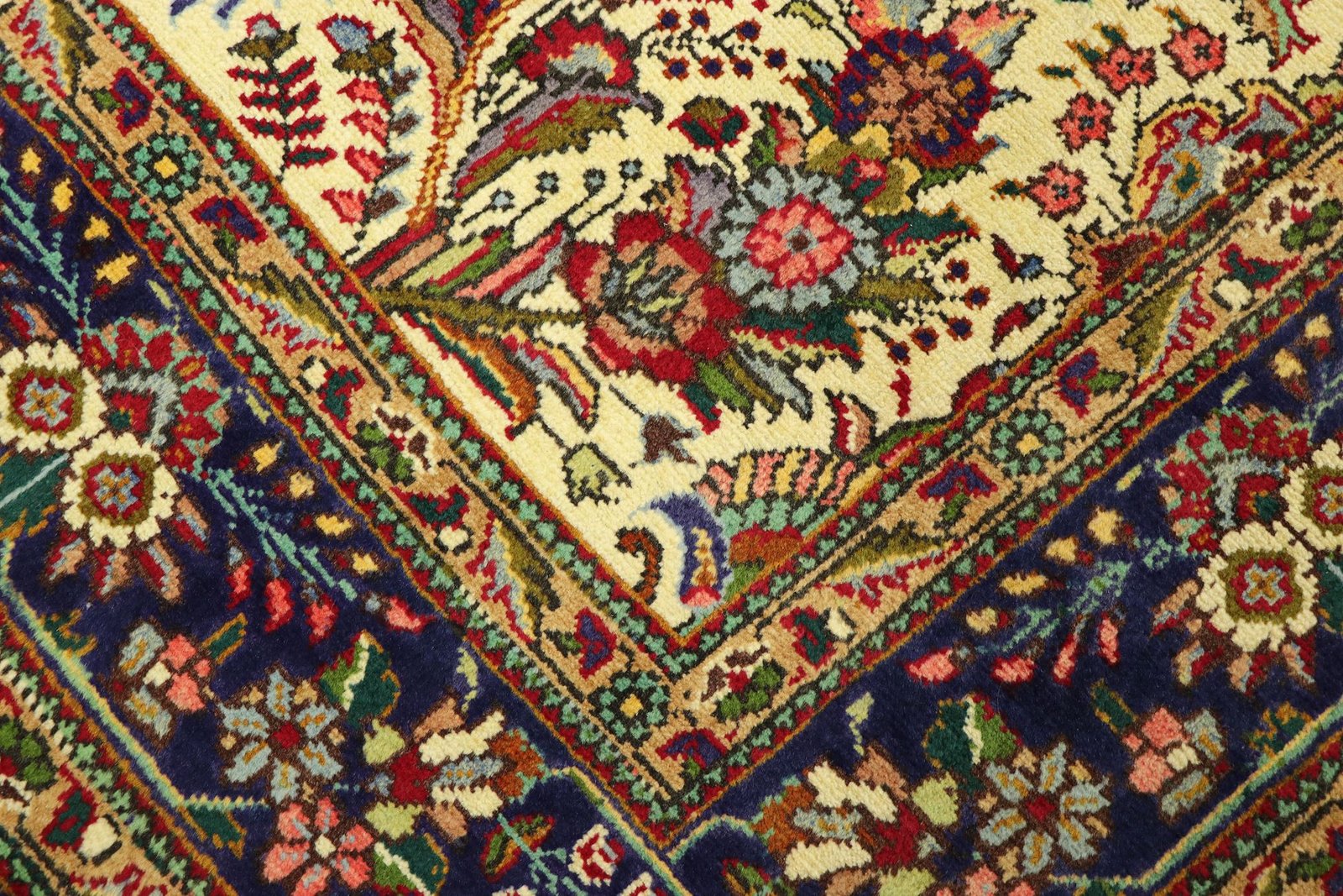 Tabriz 300x203 - Image 4