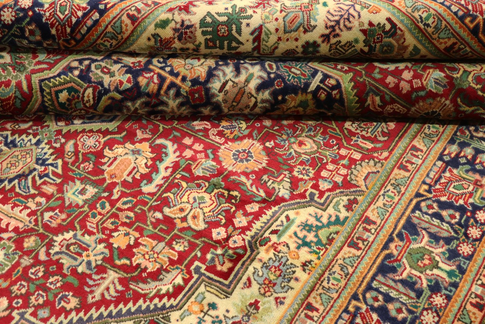 Tabriz 300x199 - Image 8