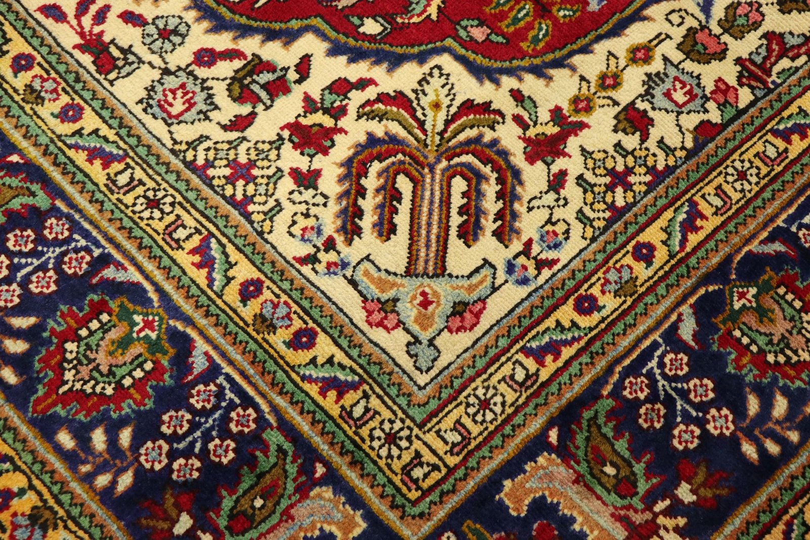 Tabriz 309x205 - Image 6