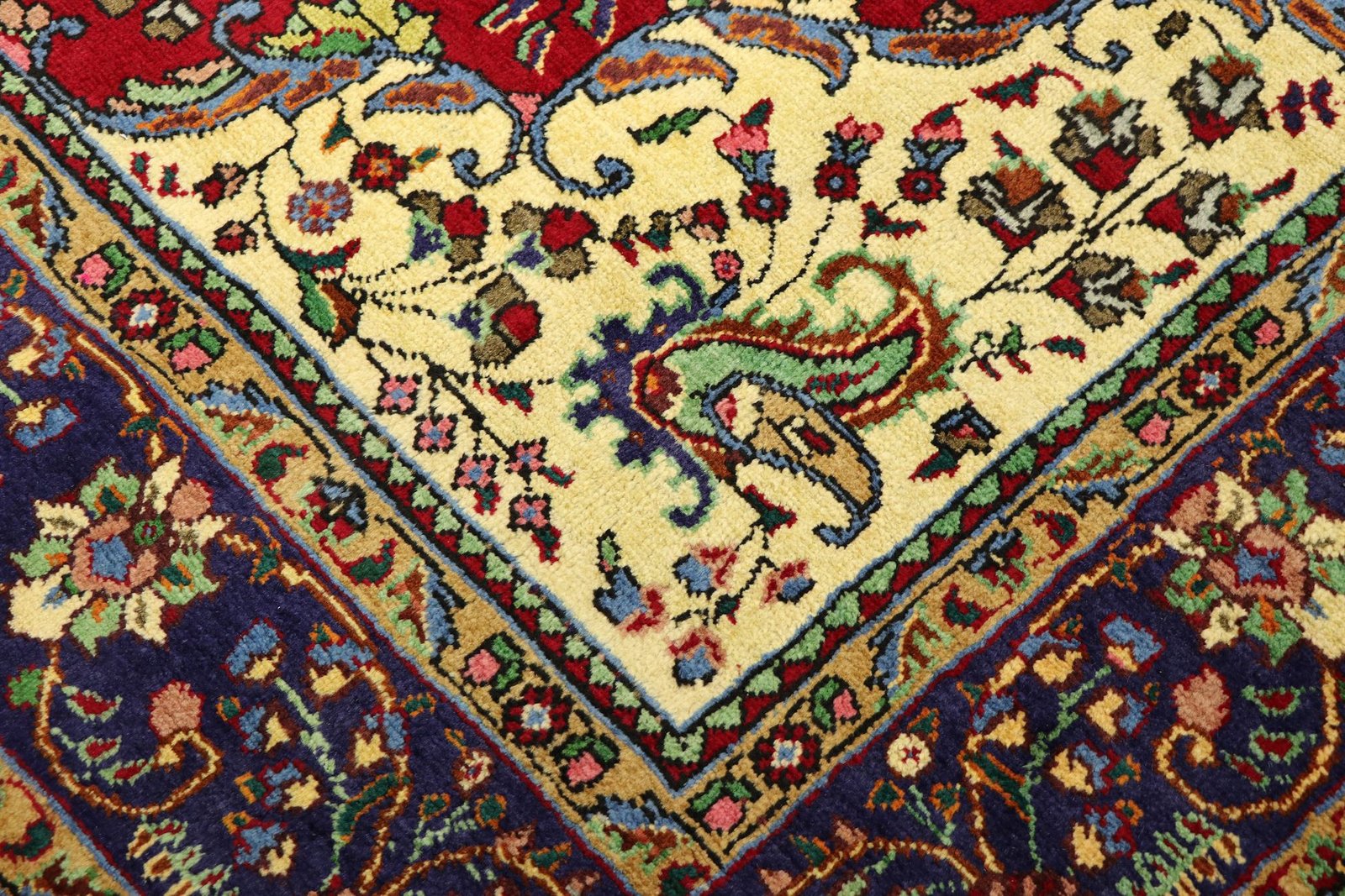 Tabriz 300x205 - Image 5