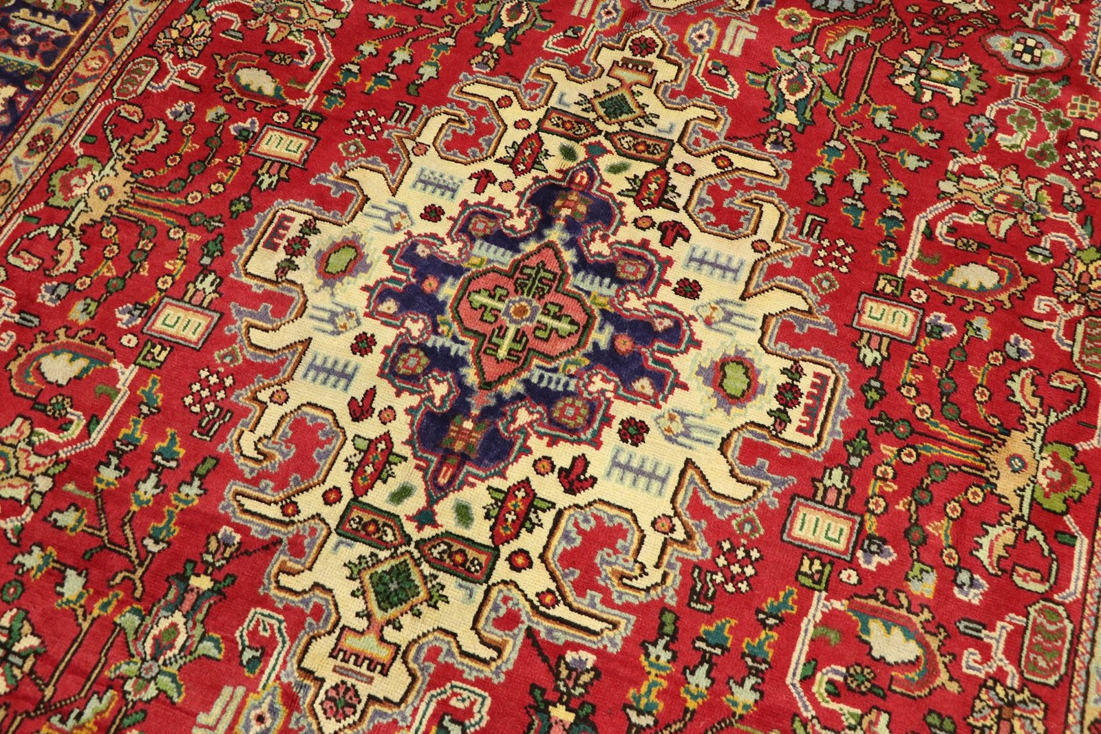 Tabriz 305x205 - Image 4