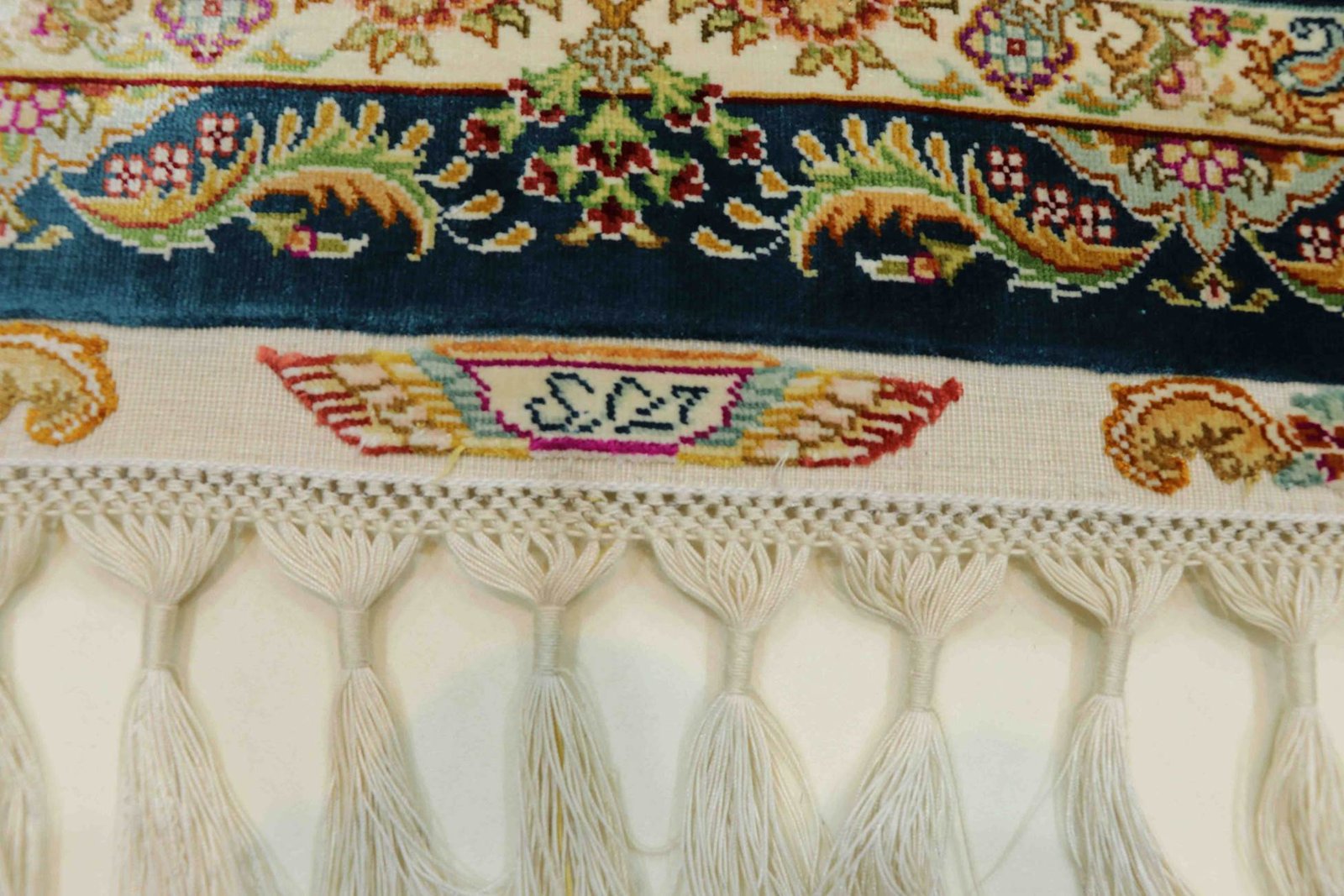Hereke Silk 301x198 - Image 5