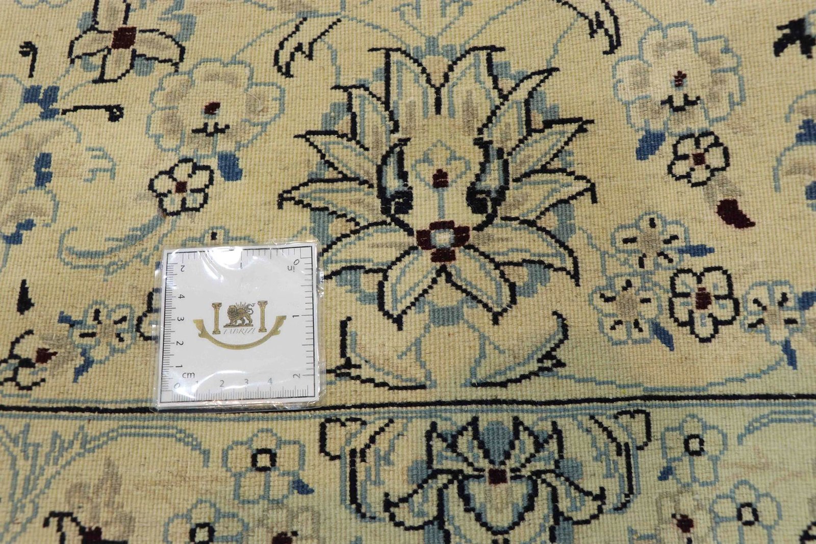 Nain 9 La 333x252 - Image 6